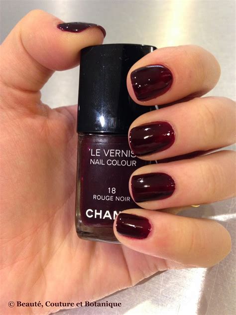 rouge noir chanel vernis